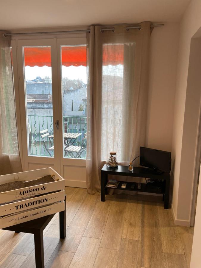 Studio idéal centre-ville meublé 2ème étage sud Saint-Rémy-de-Provence Extérieur photo