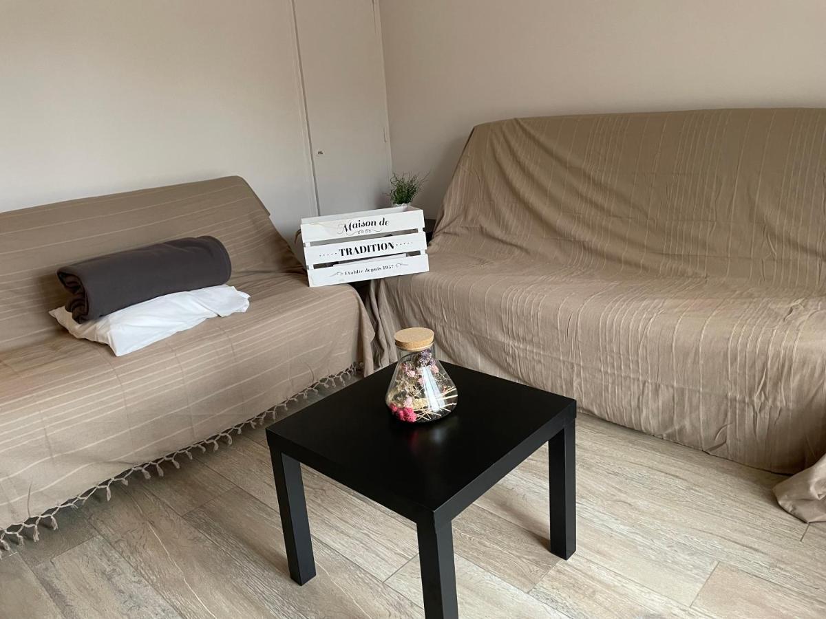Studio idéal centre-ville meublé 2ème étage sud Saint-Rémy-de-Provence Extérieur photo